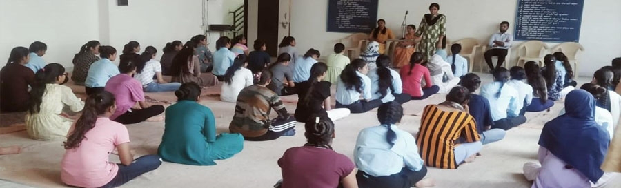 कृष्ण के जीवन से सीख लेकर उत्सव को सार्थक बनाएं- शर्मा